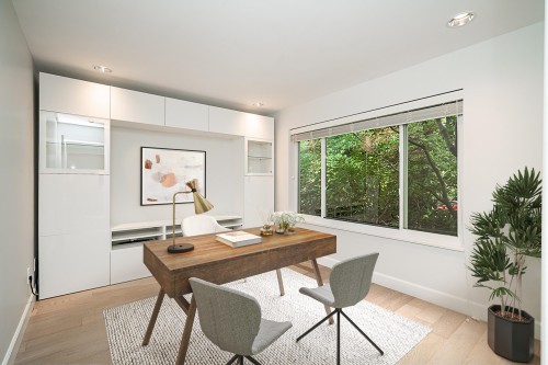 2308 14Th Avenue W, Vancouver, BC 