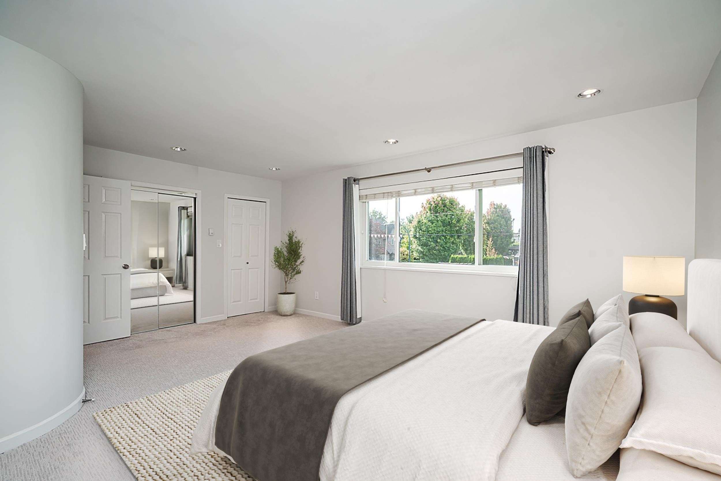 2308 14Th Avenue W, Vancouver, BC