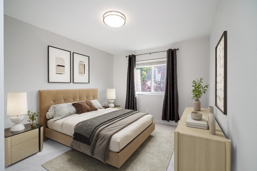 2308 14Th Avenue W, Vancouver, BC 