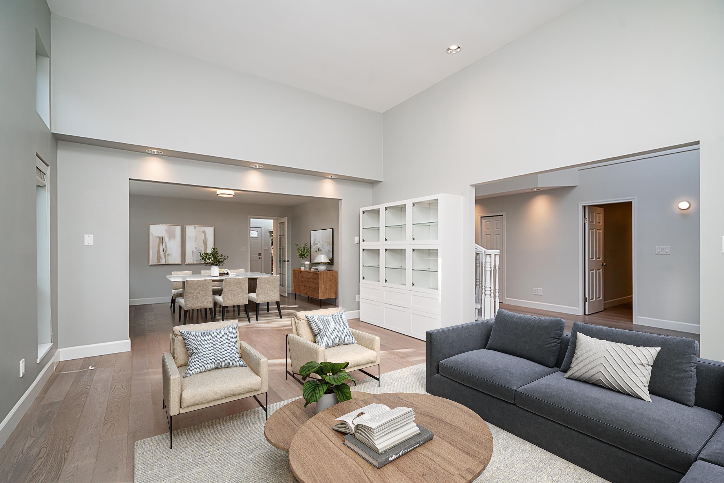 2308 14Th Avenue W, Vancouver, BC