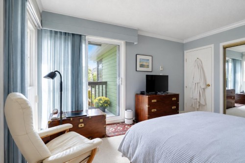 1346 Walnut Street, Vancouver, BC 