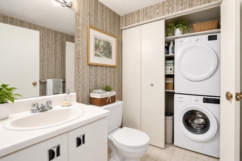 1346 Walnut Street, Vancouver, BC 
