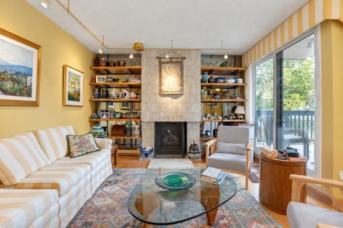 1346 Walnut Street, Vancouver, BC 
