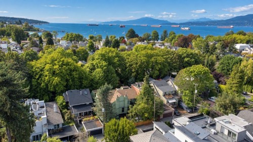 1346 Walnut Street, Vancouver, BC 