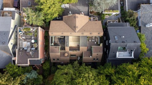 1346 Walnut Street, Vancouver, BC 