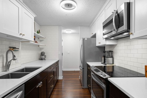 906-2020 Bellwood Avenue  Burnaby, BC V5B 4P8
