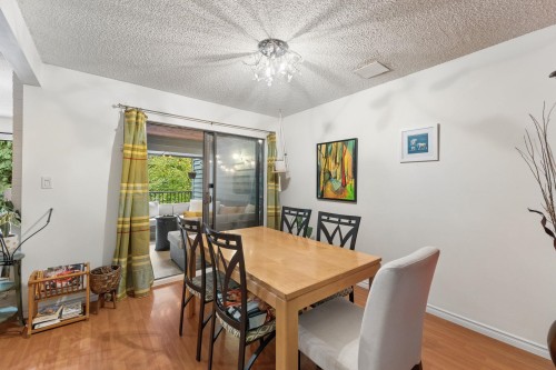 834 Hendecourt Road, North Vancouver, BC 