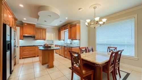 6571 Chatsworth Road, Richmond, BC 