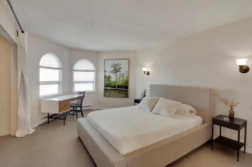 1210 7Th Avenue W, Vancouver, BC 