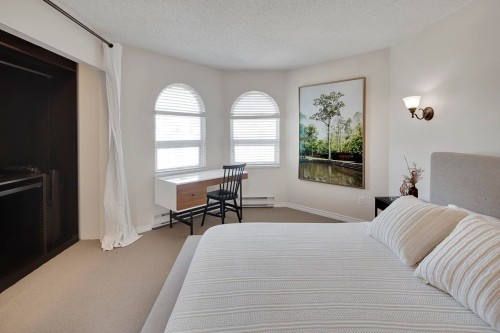 1210 7Th Avenue W, Vancouver, BC 