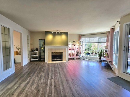311-7437 Moffatt Road  Richmond, BC V6Y 3V9