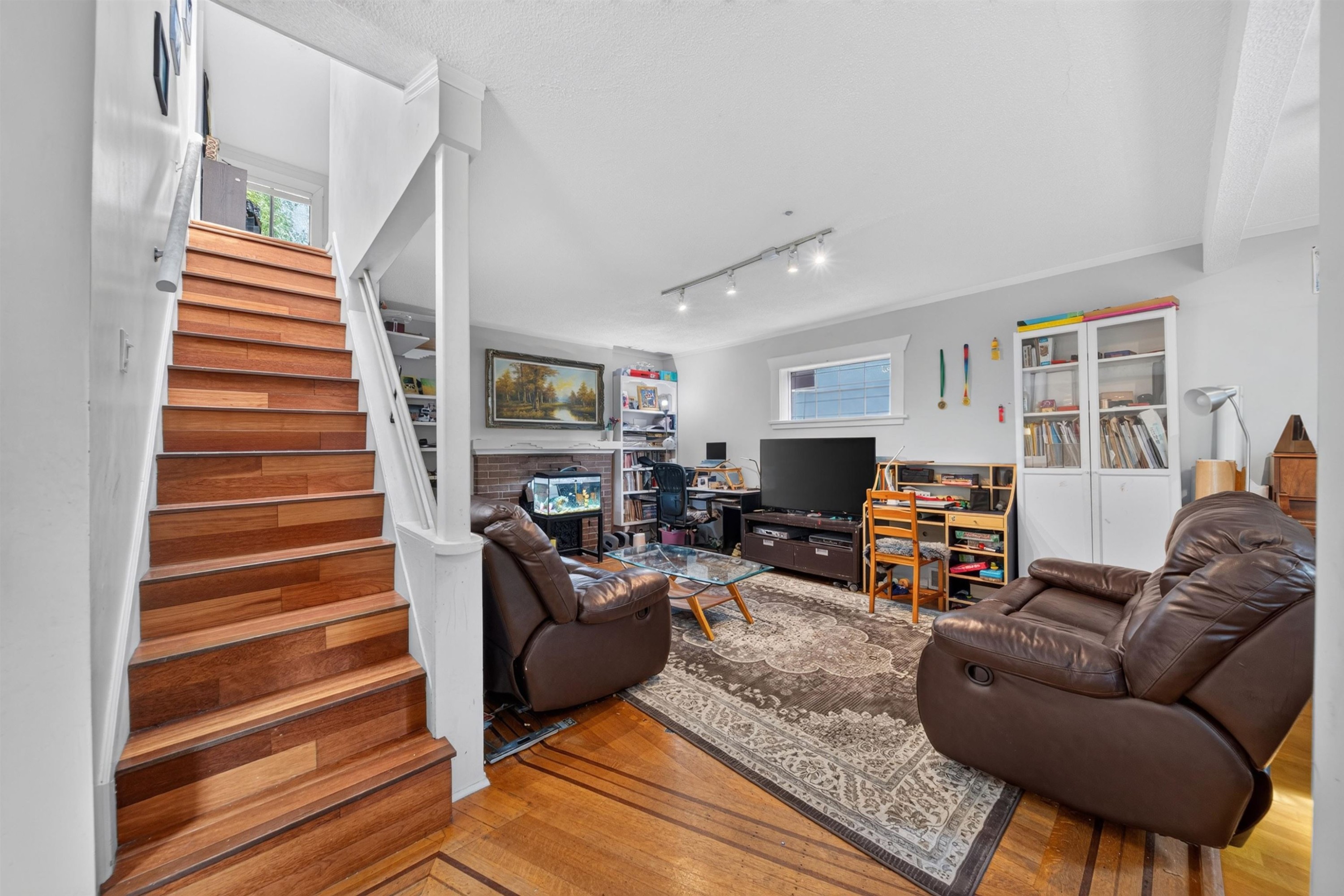 3519 14Th Avenue W, Vancouver, BC