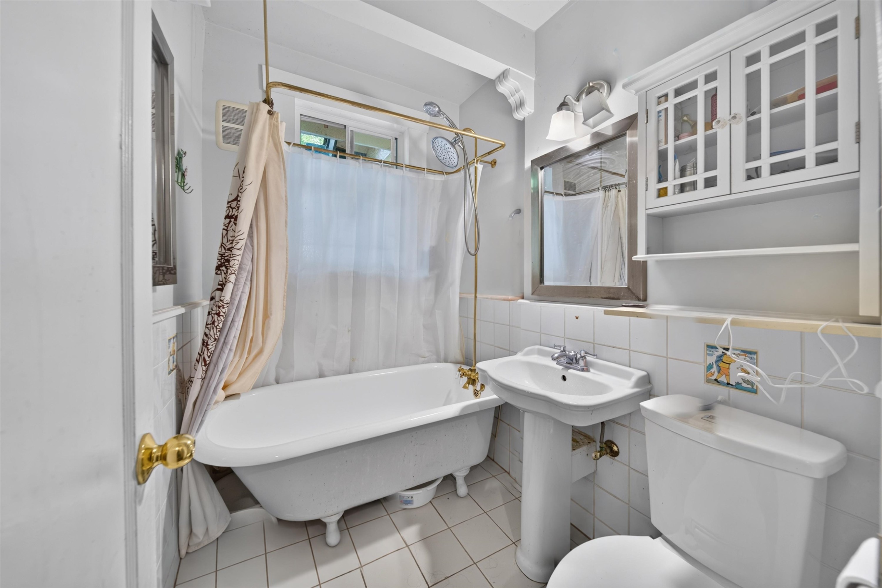 3519 14Th Avenue W, Vancouver, BC