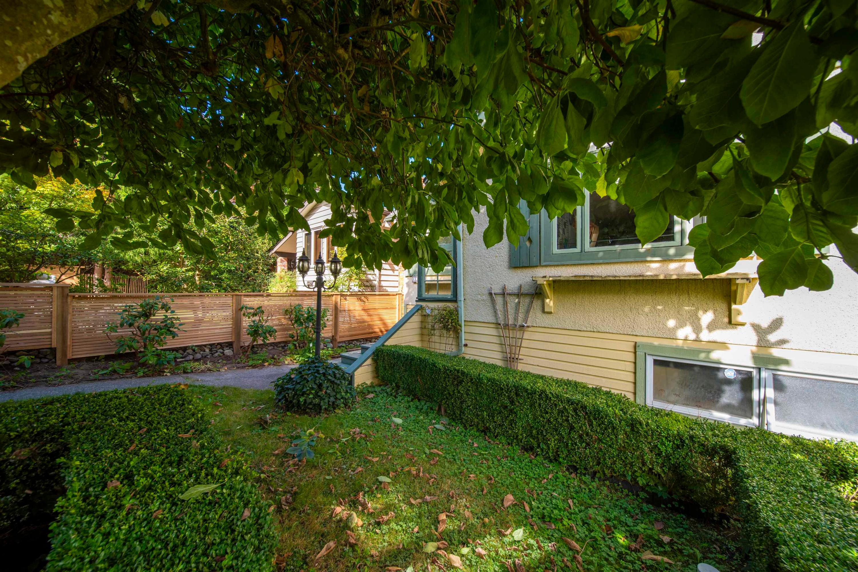 3519 14Th Avenue W, Vancouver, BC