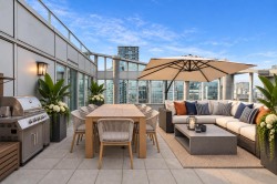 2508-788 Hamilton Street Vancouver, BC V6B 0E9