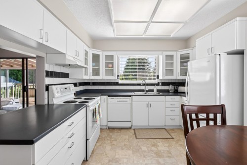 2802 Pilot Drive, Coquitlam, BC 