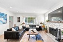 300 25Th Street E, North Vancouver, BC 