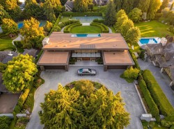 2976 Palmerston Avenue  West Vancouver, BC V7V 2X3