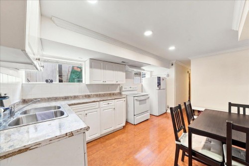 4820 Moss Street, Vancouver, BC 