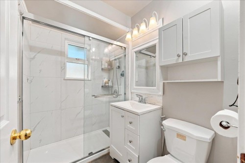 4820 Moss Street, Vancouver, BC 