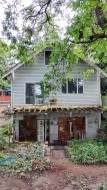 7822 Rosewood Street Burnaby, BC V5E 2H1