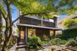 3008 Victoria Drive  Vancouver, BC V5N 4M1