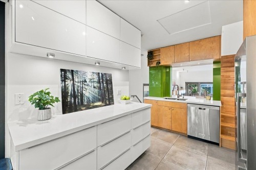 3008 Victoria Drive, Vancouver, BC 
