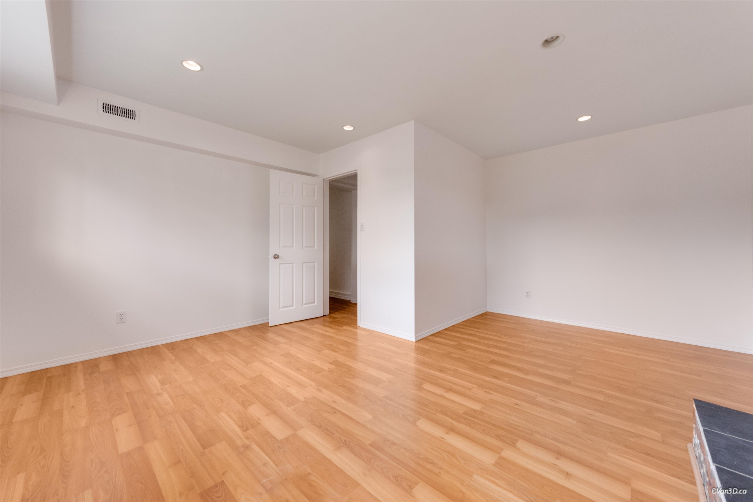 10351 Amethyst Avenue, Richmond, BC