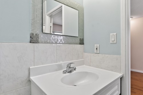 469 Laurentian Crescent, Coquitlam, BC 