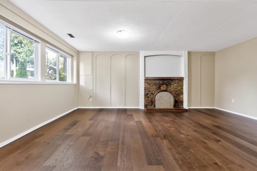 469 Laurentian Crescent, Coquitlam, BC 