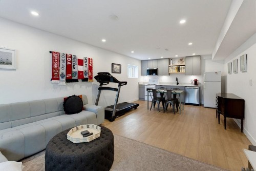4921 Chester Street, Vancouver, BC 