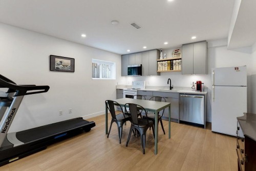 4921 Chester Street, Vancouver, BC 