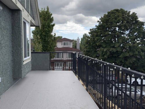 1389 54Th Avenue E, Vancouver, BC 