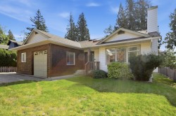 1461 Bonniebrook Heights Road Gibsons, BC V0N 1V1