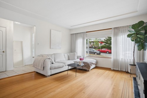 2780 8Th Avenue E, Vancouver, BC 