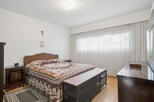 2780 8Th Avenue E, Vancouver, BC 