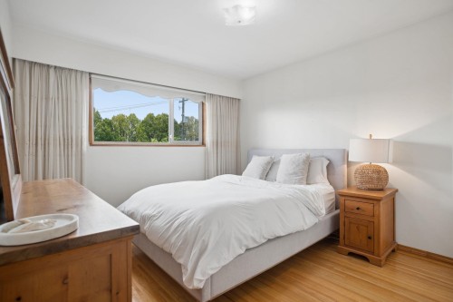 2780 8Th Avenue E, Vancouver, BC 