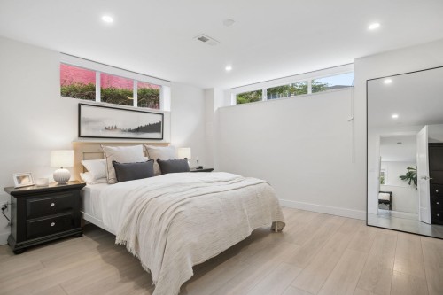 2780 8Th Avenue E, Vancouver, BC 
