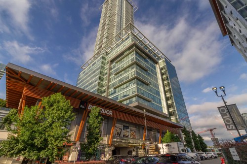 2301-4485 Skyline Drive  Burnaby, BC V5C 0J2