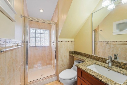 1185 62Nd Avenue E, Vancouver, BC 