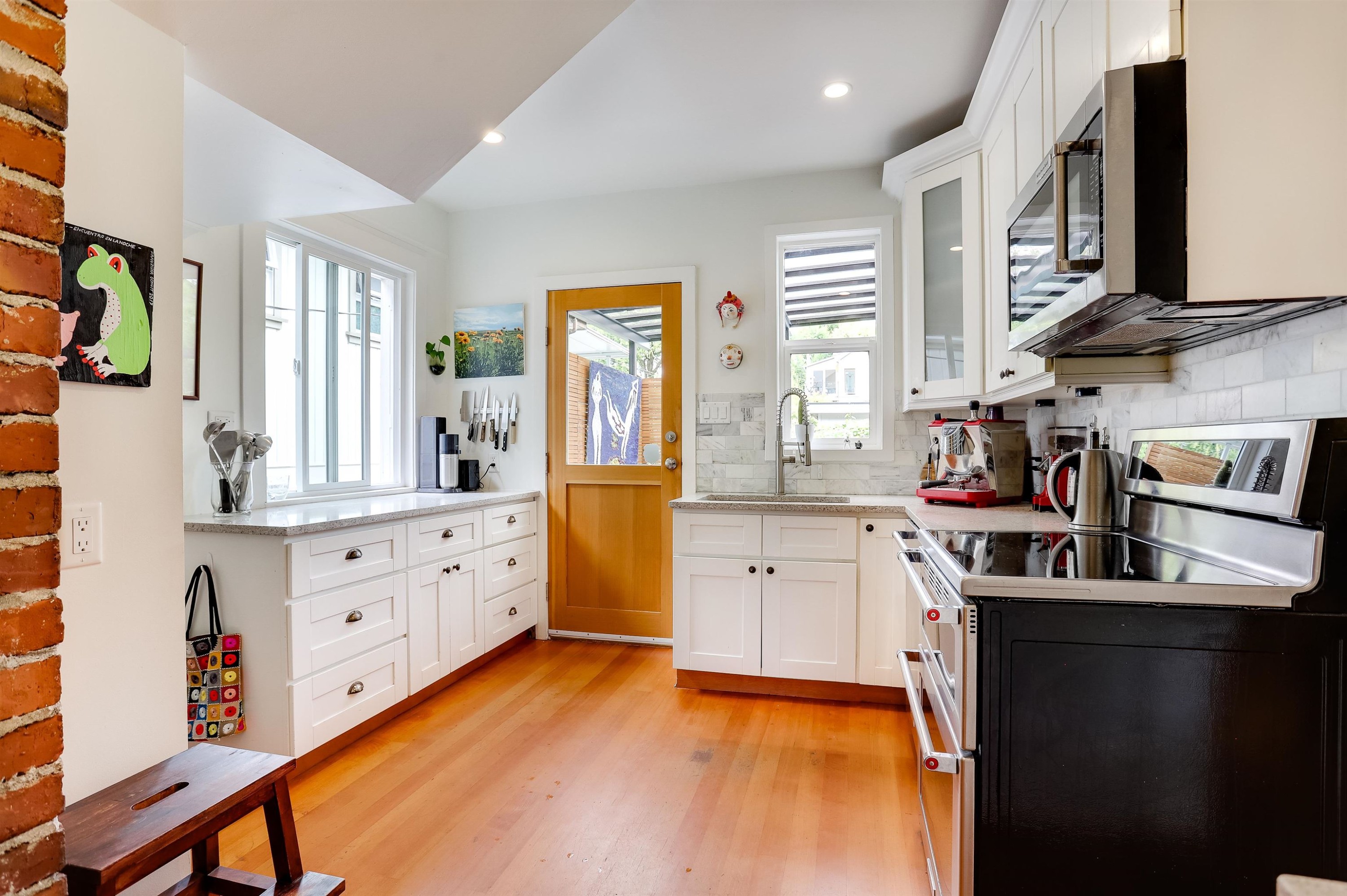 2227 7Th Avenue E, Vancouver, BC