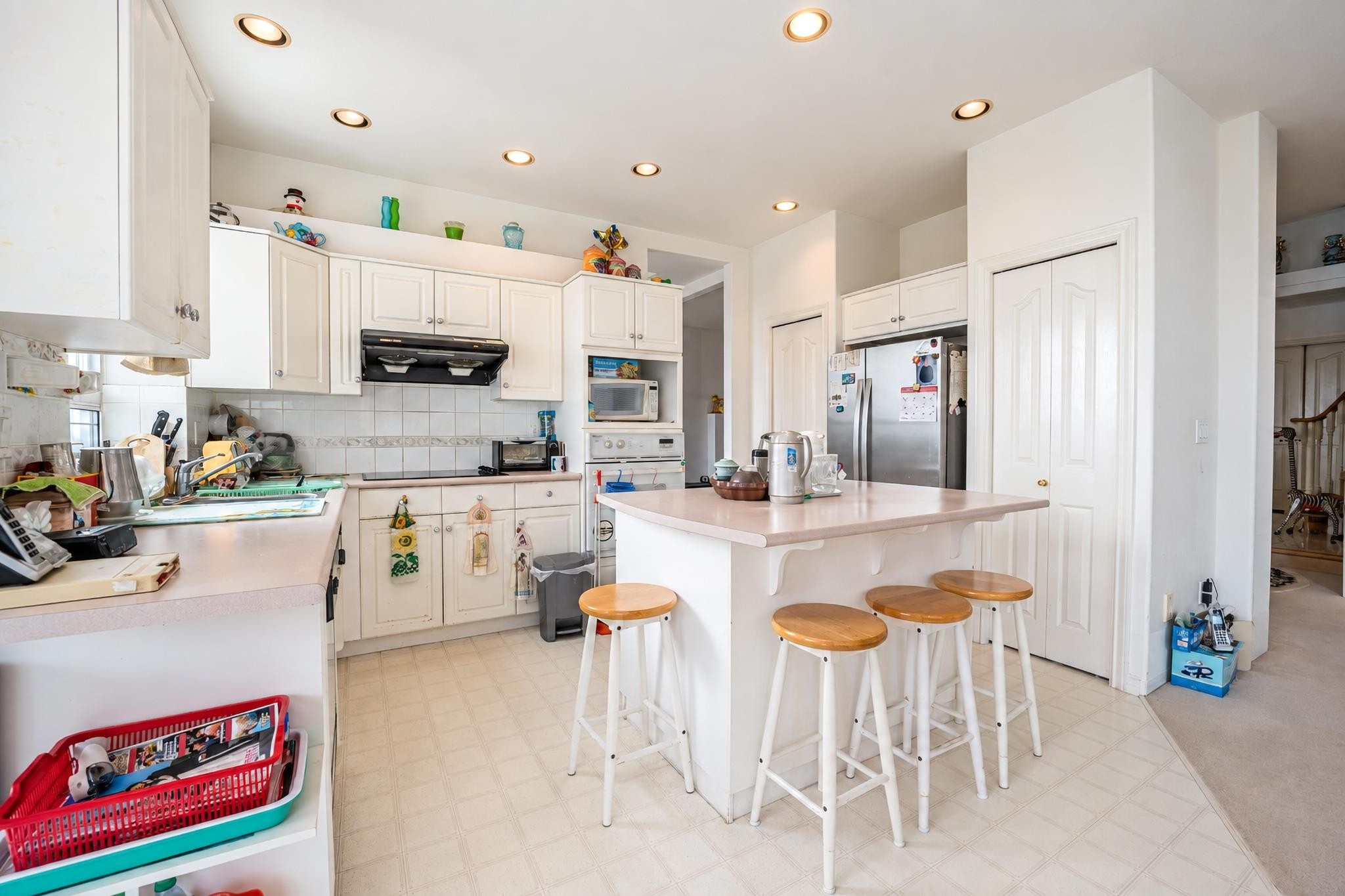 1683 Kingfisher Crescent, Coquitlam, BC