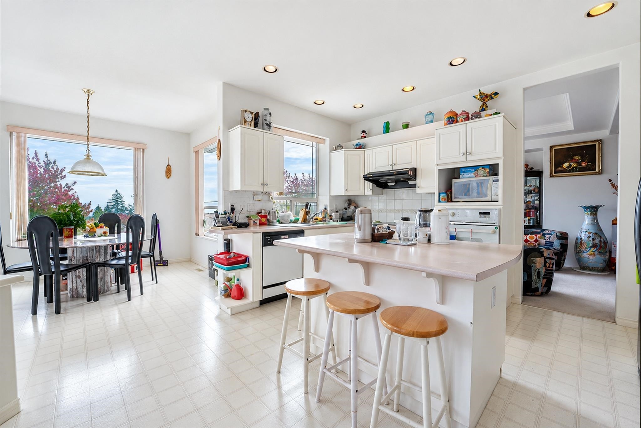 1683 Kingfisher Crescent, Coquitlam, BC