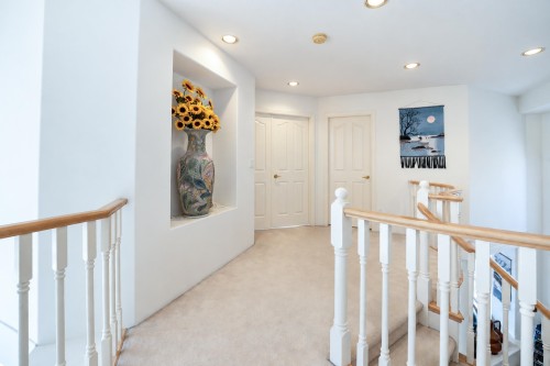1683 Kingfisher Crescent, Coquitlam, BC 