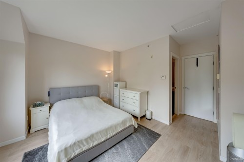 989 38Th Avenue W, Vancouver, BC 