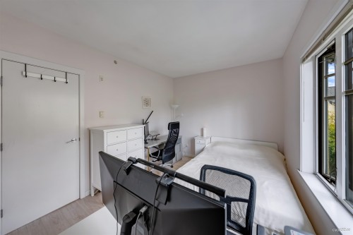 989 38Th Avenue W, Vancouver, BC 