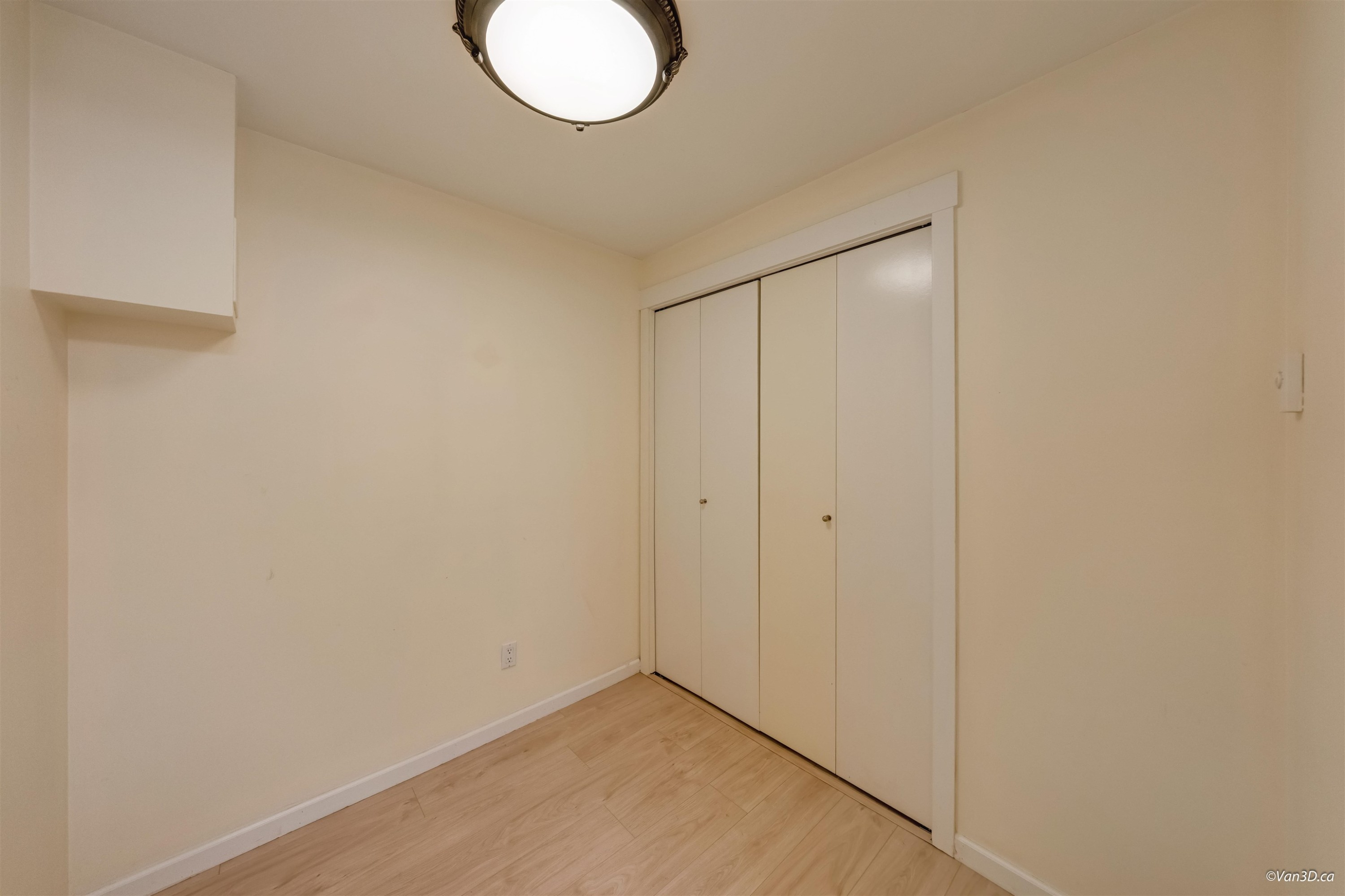 989 38Th Avenue W, Vancouver, BC