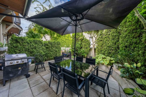 989 38Th Avenue W, Vancouver, BC 