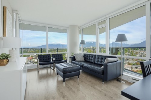 2201-4189 Halifax Street  Burnaby, BC V5C 0H9