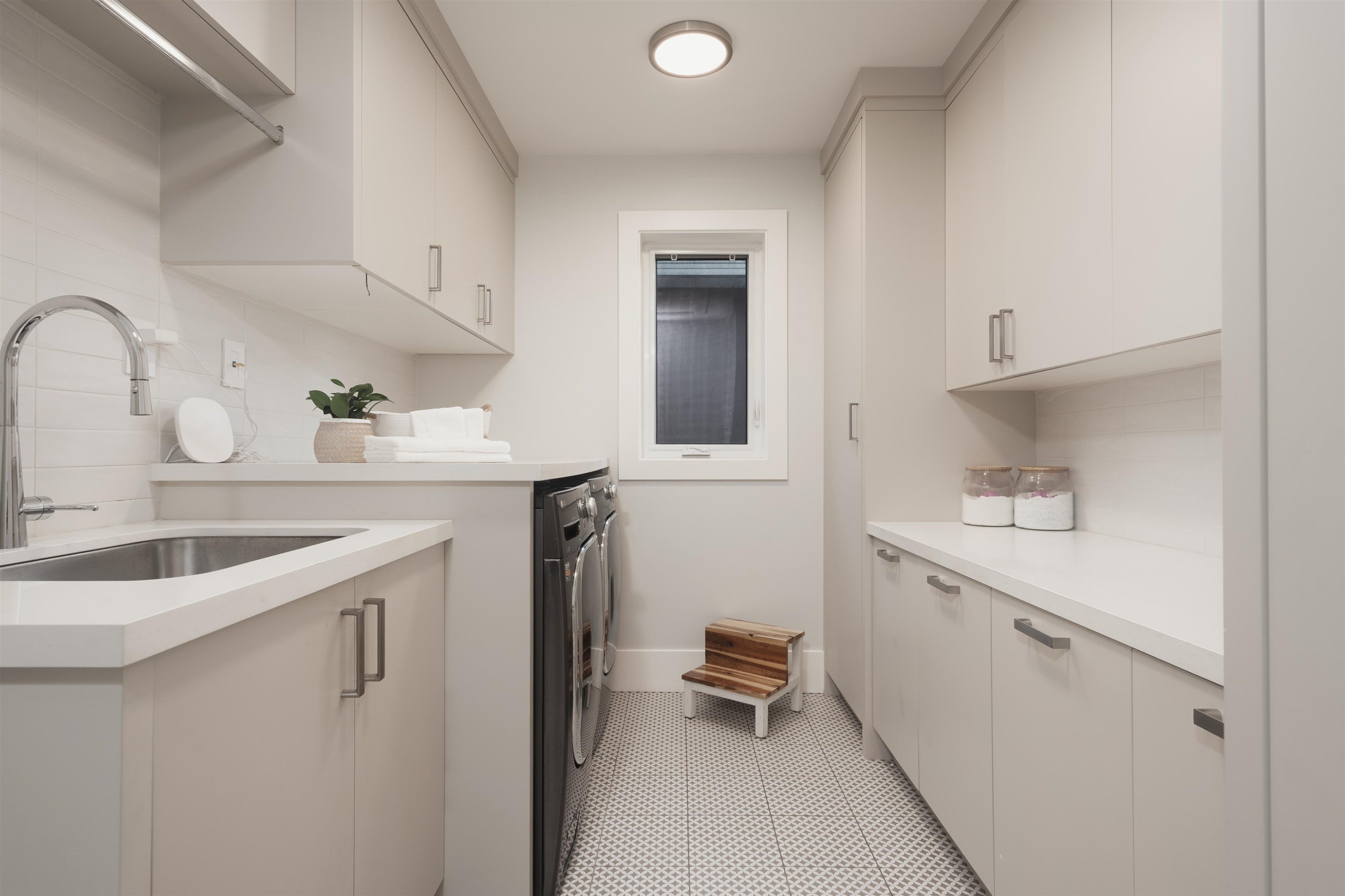 50 Dieppe Place, Vancouver, BC